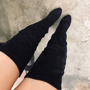 Over the knee boots- black